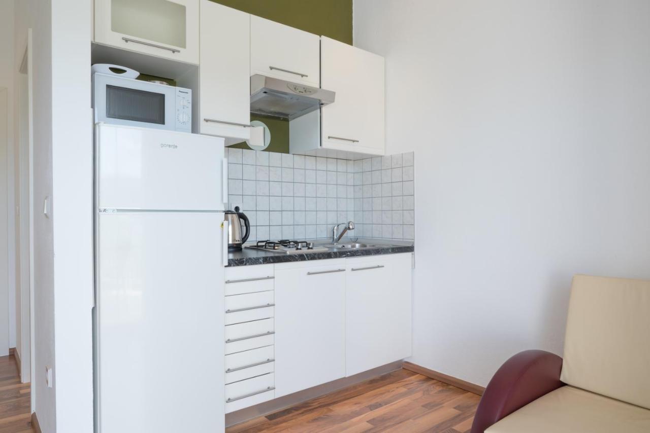 Vdl Apartments Traù Esterno foto